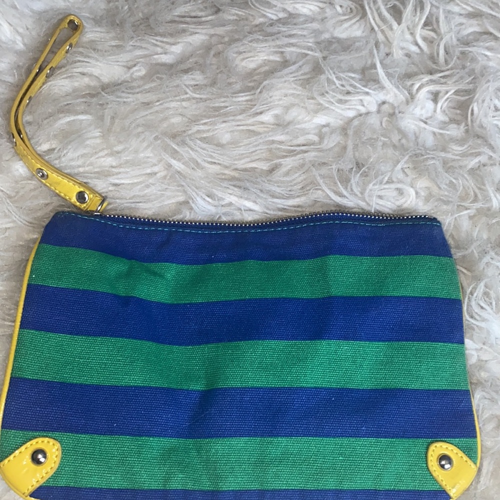 Express Wristlet - Picture 2 of 4